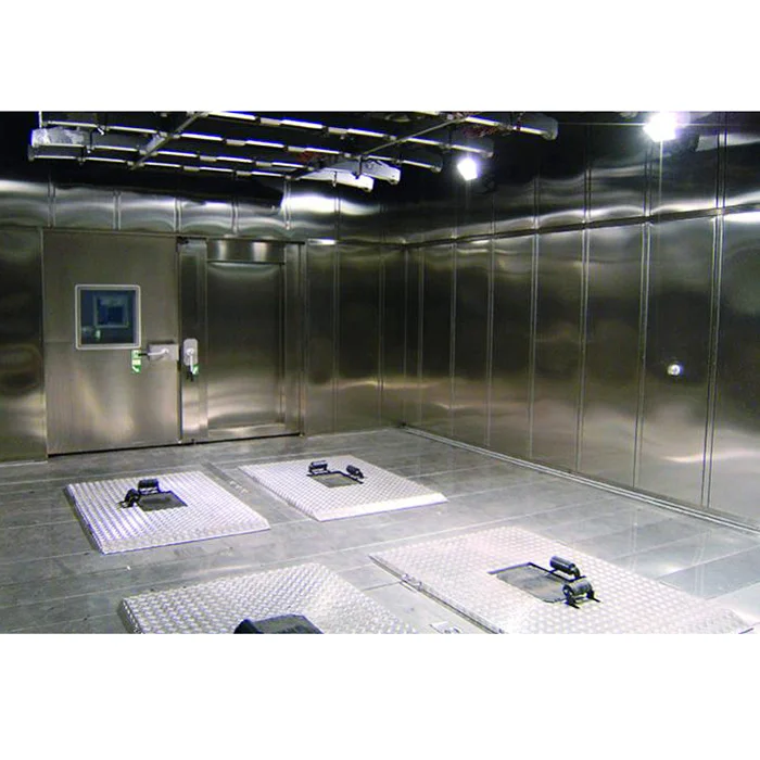 4 - POSTER TEST CHAMBERS